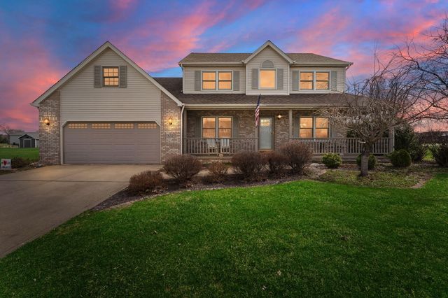 901 Bernie Court, Chesterton, IN 46304