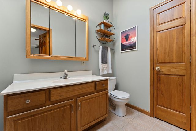 901 Bernie Court, Chesterton, IN 46304