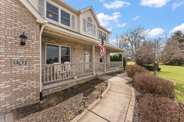 901 Bernie Court, Chesterton, IN 46304