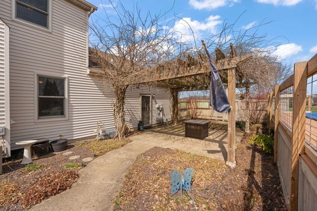 901 Bernie Court, Chesterton, IN 46304