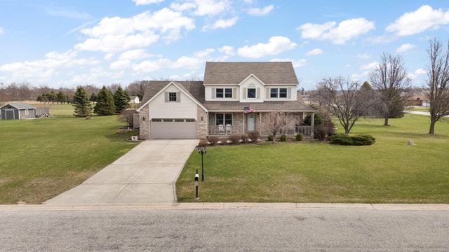 901 Bernie Court, Chesterton, IN 46304