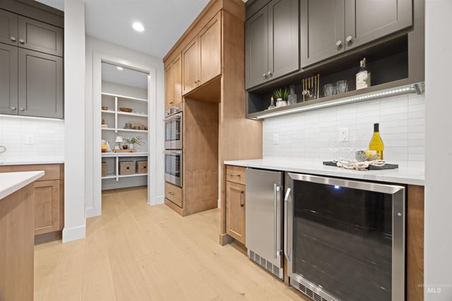 7205 N Firhill Pl, Eagle, ID 83616