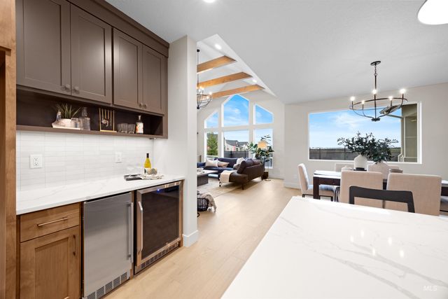 7205 N Firhill Pl, Eagle, ID 83616