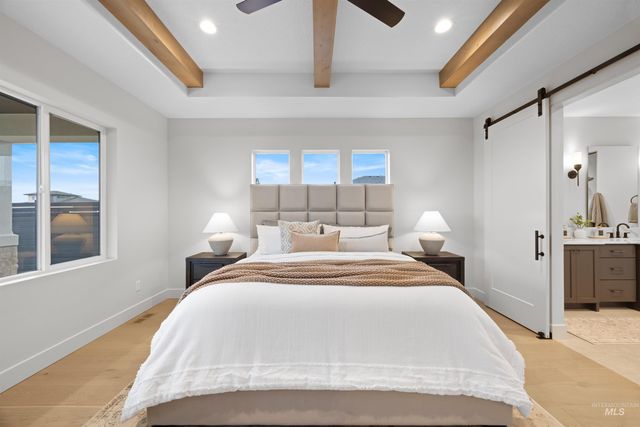 7205 N Firhill Pl, Eagle, ID 83616