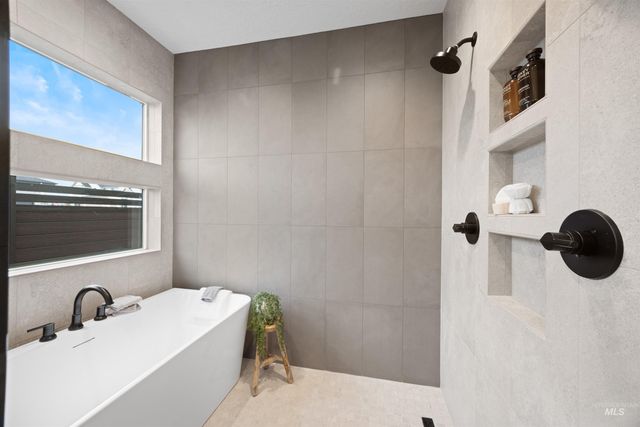 7205 N Firhill Pl, Eagle, ID 83616