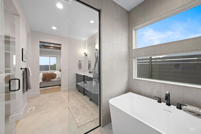 7205 N Firhill Pl, Eagle, ID 83616