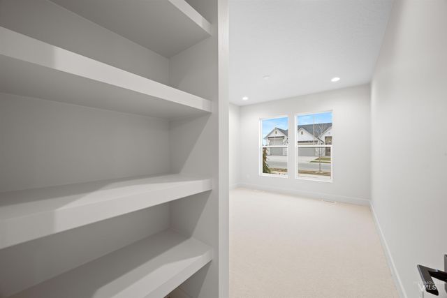 7205 N Firhill Pl, Eagle, ID 83616