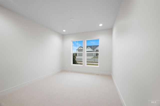 7205 N Firhill Pl, Eagle, ID 83616