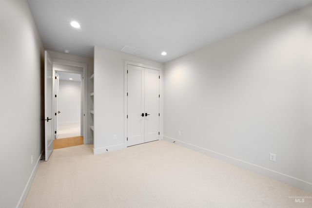 7205 N Firhill Pl, Eagle, ID 83616