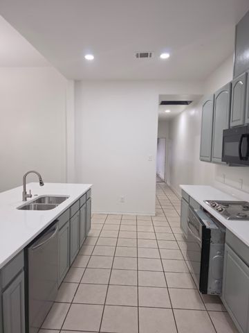 8047 New Kent Road, Frisco, TX 75035