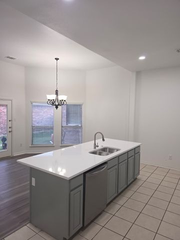8047 New Kent Road, Frisco, TX 75035