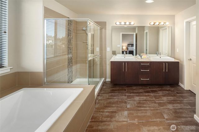 29009 122nd Way SE, Auburn, WA 98092