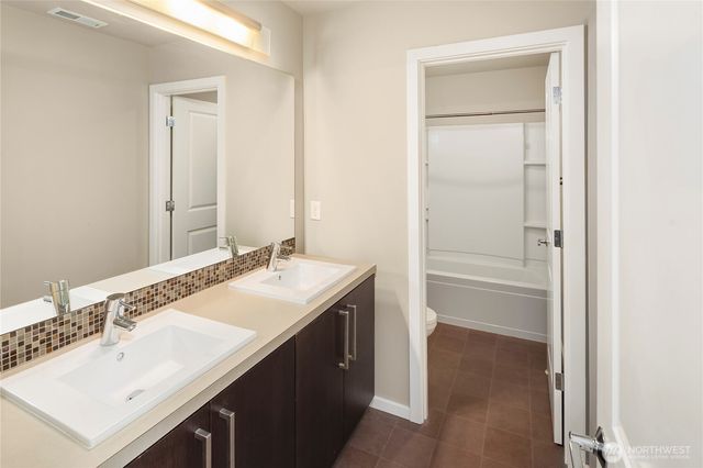 29009 122nd Way SE, Auburn, WA 98092