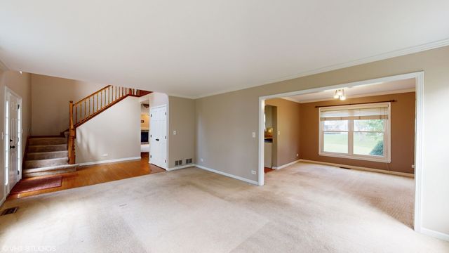 1465 Polo Drive, Bartlett, IL 60103