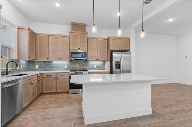 9431 Garden Gate Drive, Missouri City, TX 77459