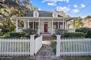 712 East Street, Beaufort, SC 29902
