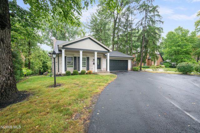 3986 W Bancroft Street, Ottawa Hills, OH 43606