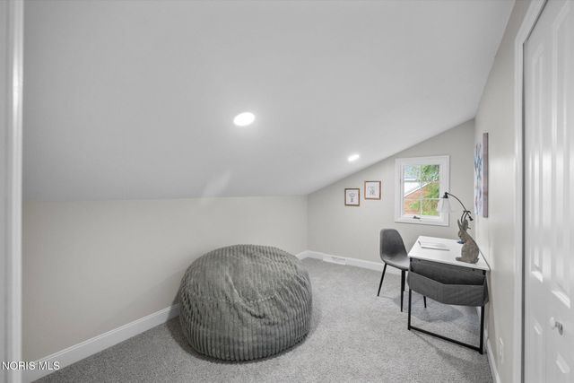 3986 W Bancroft Street, Ottawa Hills, OH 43606