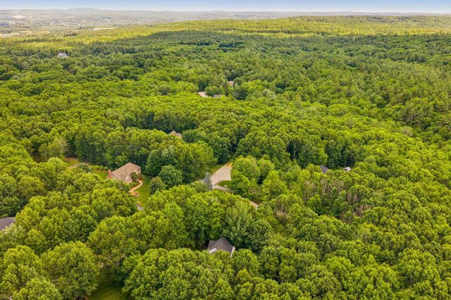 14 Whittier Drive, Bow, NH 03304