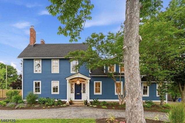 54 E Main St, Mendham Boro, NJ 07945