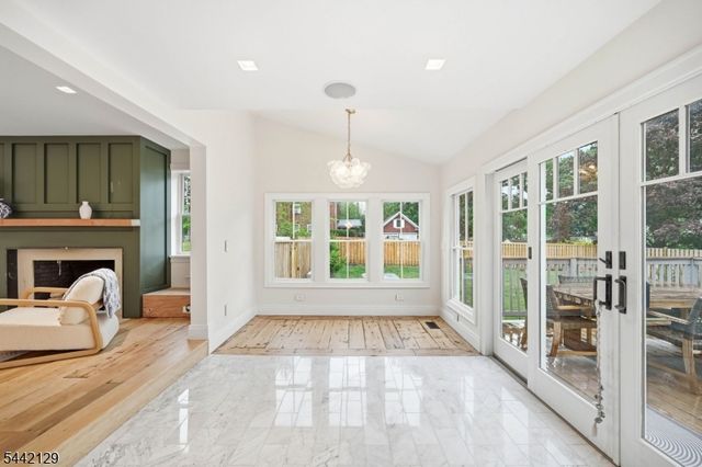 54 E Main St, Mendham Boro, NJ 07945