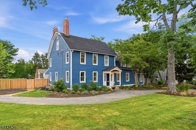 54 E Main St, Mendham Boro, NJ 07945