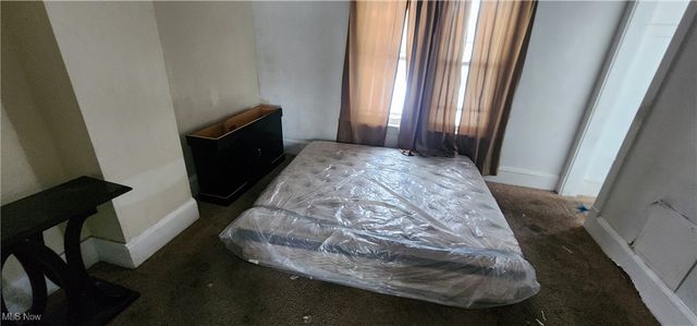 6639 Ovington, Cleveland, OH 44127