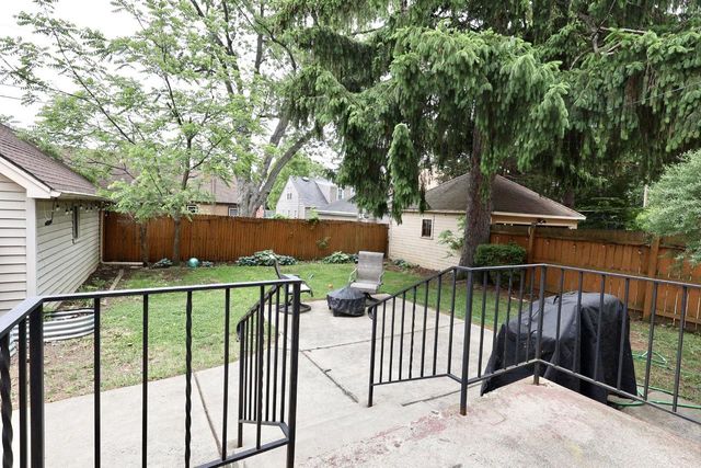 6309 40th AVENUE, Kenosha, WI 53142