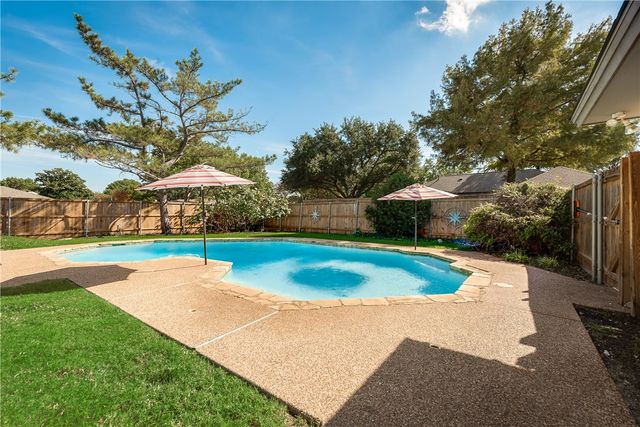 1900 Ports O Call Drive, Plano, TX 75075