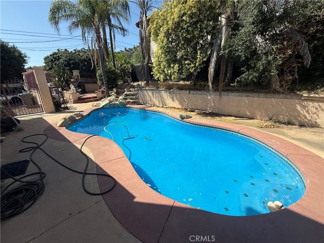 15055 Nottingham Way, Lake Elsinore, CA 92530