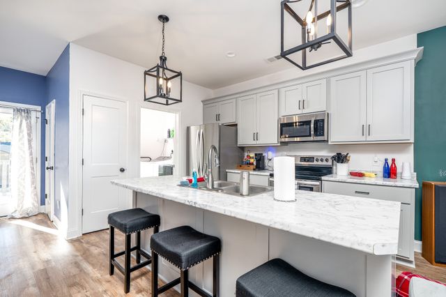 301 22nd Avenue, E, Springfield, TN 37172