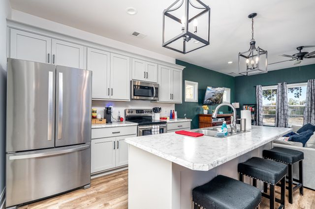 301 22nd Avenue, E, Springfield, TN 37172