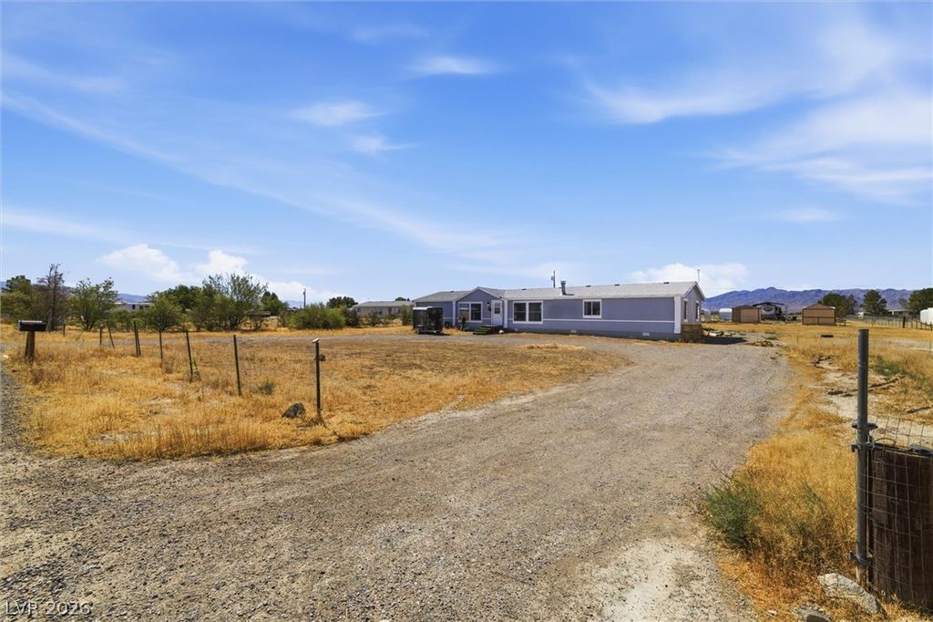 4331 West Retread Road, Pahrump, NV 89048