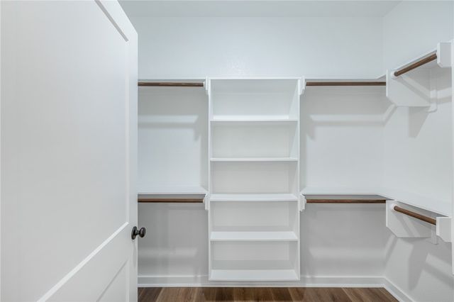 5041 Mooney Falls Drive, Bryan, TX 77802