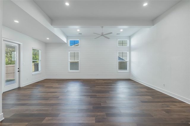 5041 Mooney Falls Drive, Bryan, TX 77802