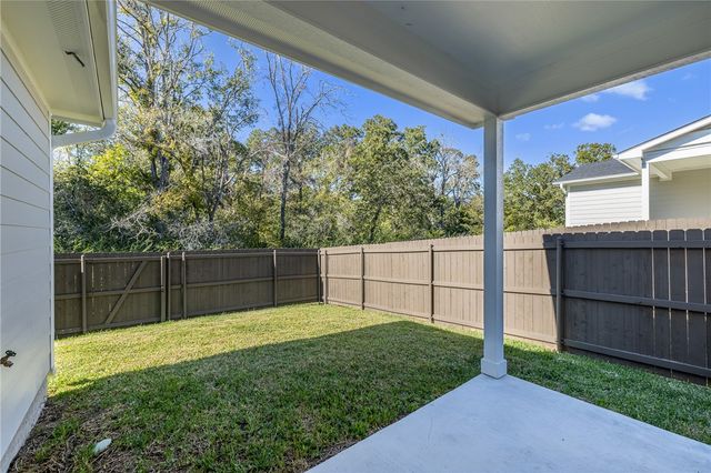 5041 Mooney Falls Drive, Bryan, TX 77802