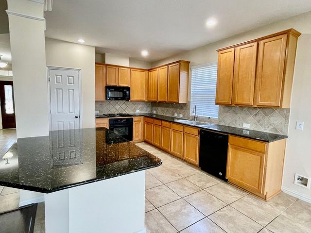 823 Aqua Vista, Richmond, TX 77469