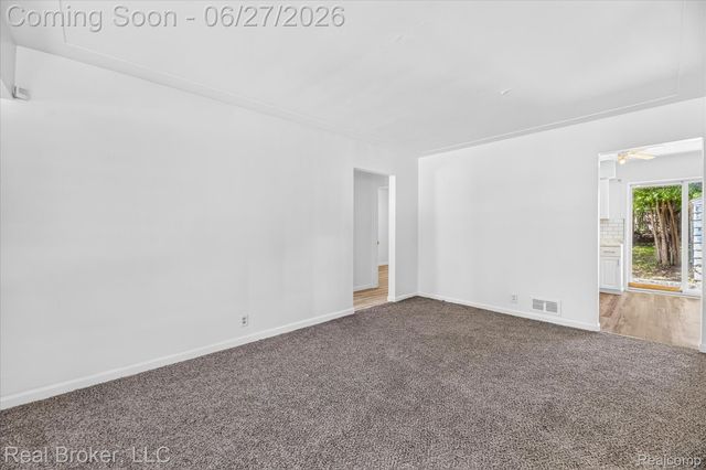 602 S Meade Street, Flint, MI 48503