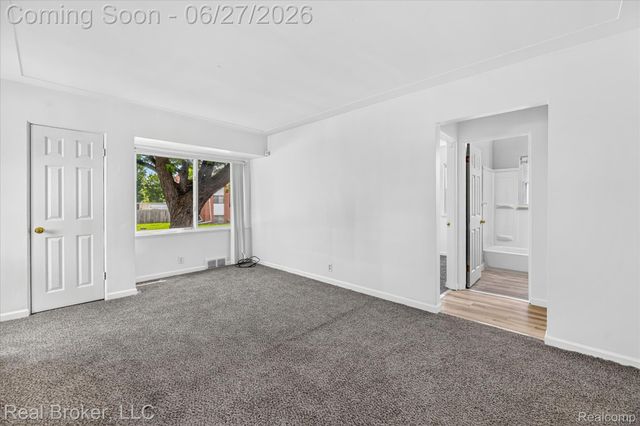 602 S Meade Street, Flint, MI 48503