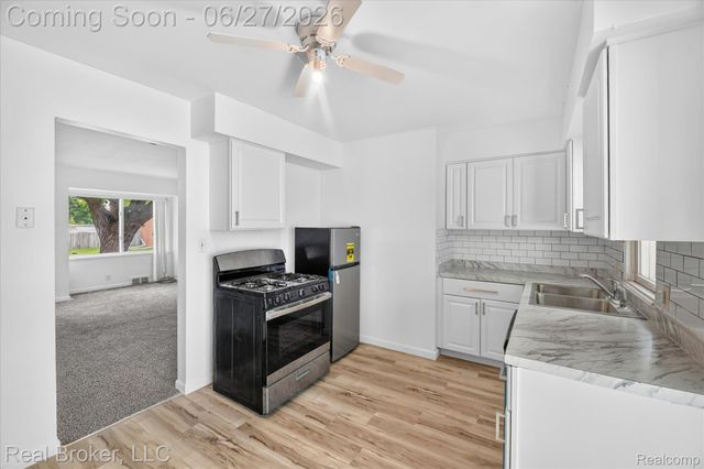 602 S Meade Street, Flint, MI 48503