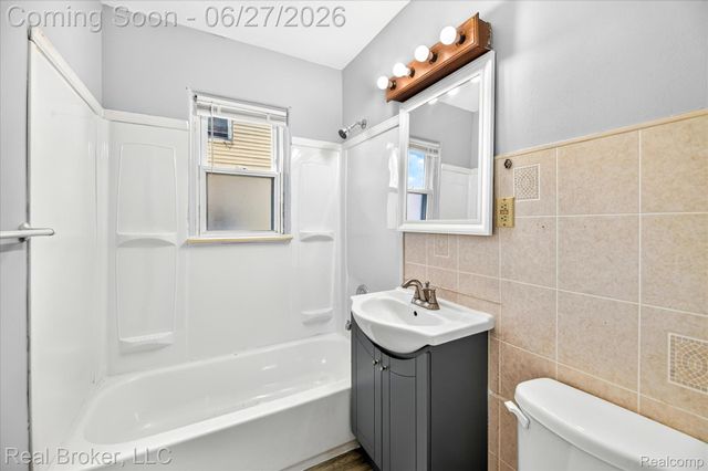 602 S Meade Street, Flint, MI 48503