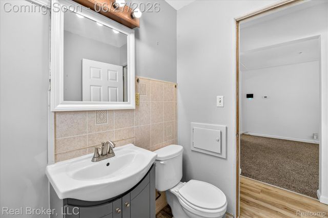 602 S Meade Street, Flint, MI 48503