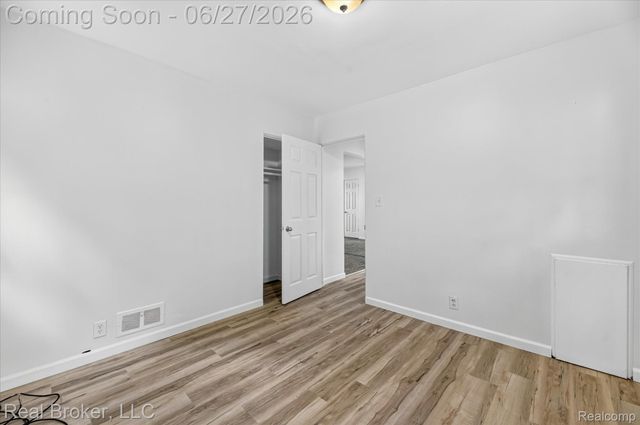 602 S Meade Street, Flint, MI 48503