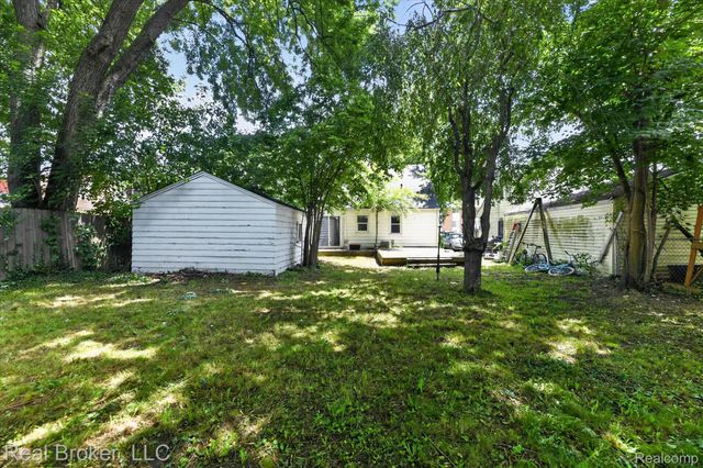 602 S Meade Street, Flint, MI 48503