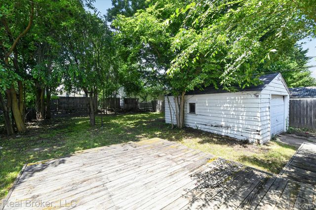 602 S Meade Street, Flint, MI 48503