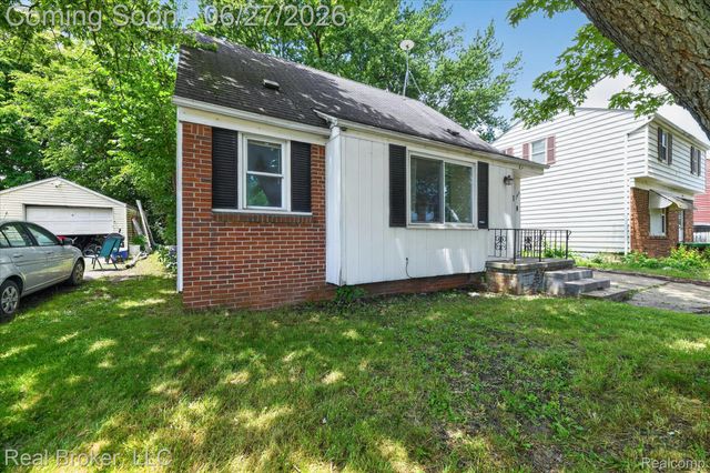 602 S Meade Street, Flint, MI 48503