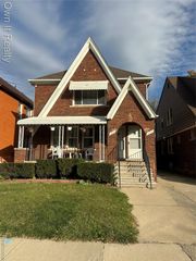 5250 Calhoun Street, Dearborn, MI 48126