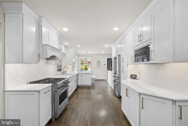 9006 CRESTLEIGH RD, Ellicott City, MD 21042