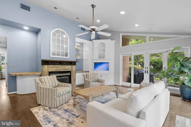 9006 CRESTLEIGH RD, Ellicott City, MD 21042
