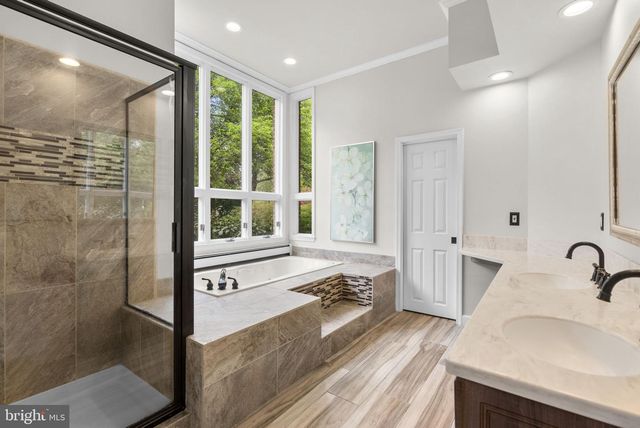 9006 CRESTLEIGH RD, Ellicott City, MD 21042